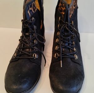 🐆Leopard Trim Hiking Boots